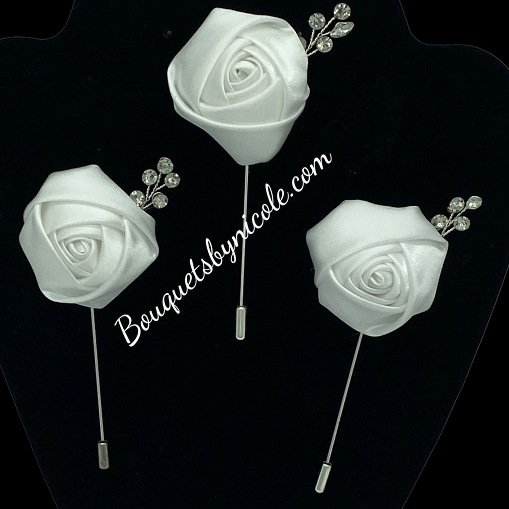 1) White Real Touch Rose Bouquet, order Real Touch Bouquet, White Rose Bouquet, Gold Bouquet, White Bouquet, Brooch Bouquet, Bridesmaid Bouquet, R